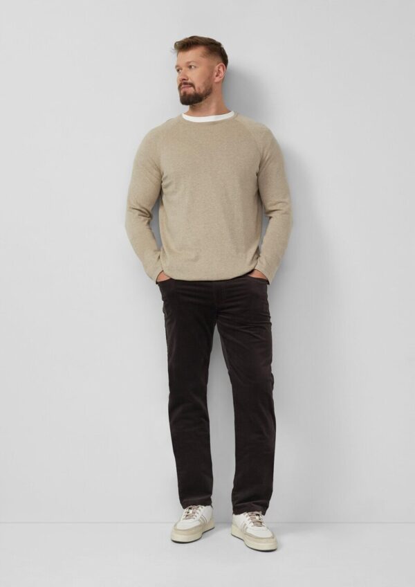 Regular Fit: Hose aus diagonalem Feincord mit geradem Bein