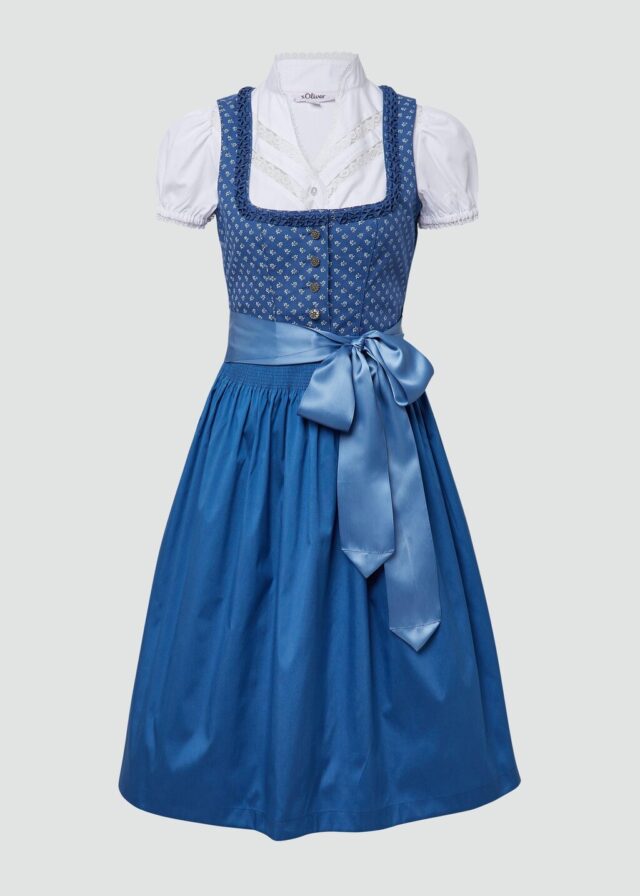 Verspieltes Dirndl mit Bluse | Volksfest