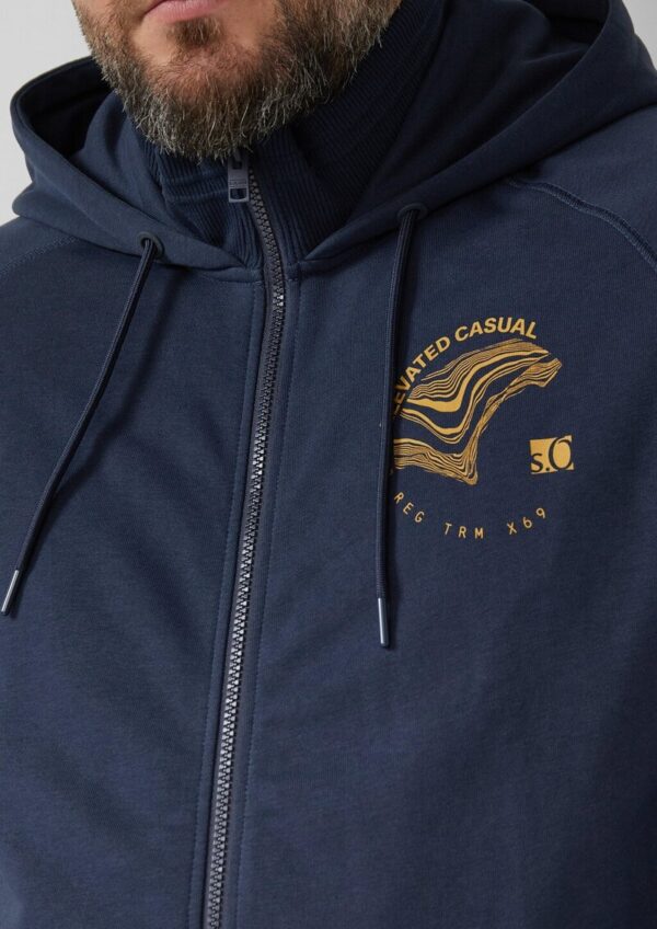 Hoodie mit Frontprint und innenliegendem Stehkragen