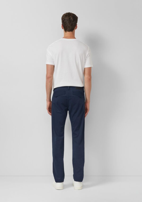 Regular Fit: Chinohose aus Baumwollstretch