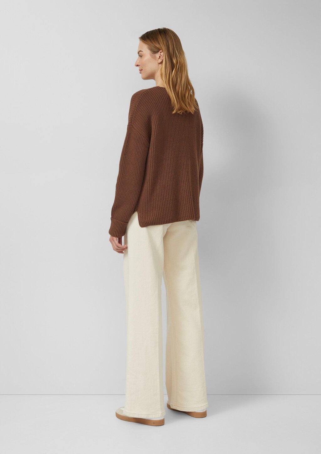 Grobstrickpullover mit V-Ausschnitt im Relaxed Fit