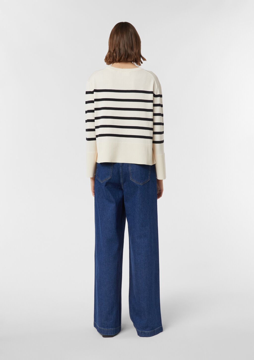Streifenpullover mit weiten Ärmeln