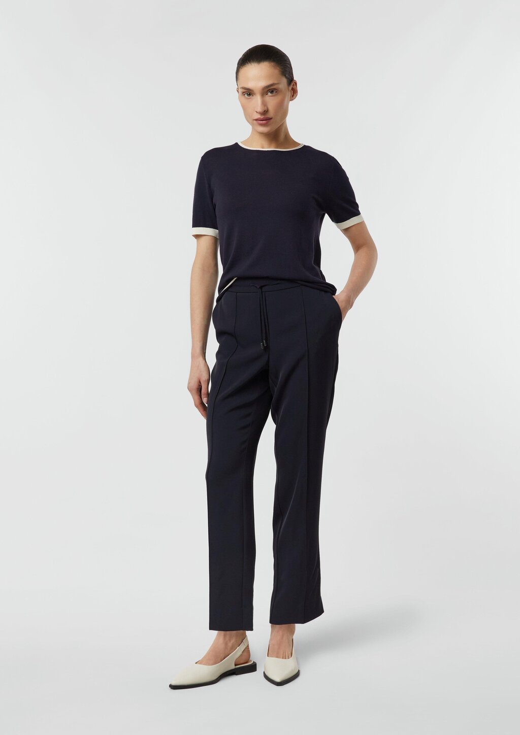 Jogpants mit Elastikbund und Biesen-Detail