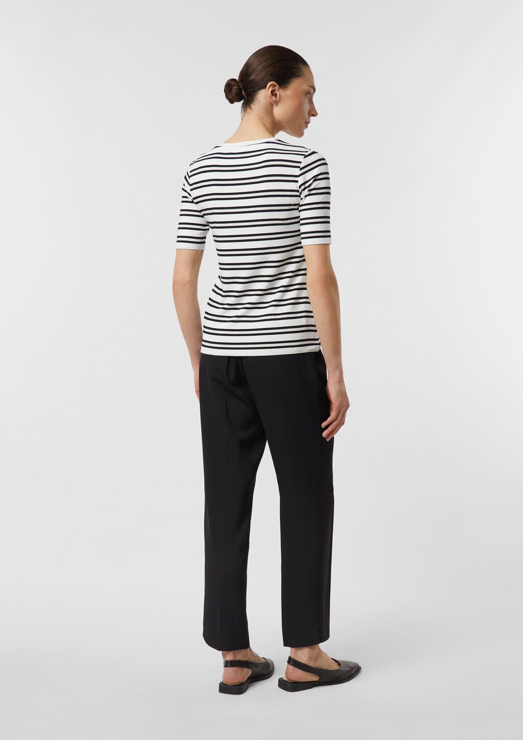 Schmales T-Shirt mit Streifenmuster