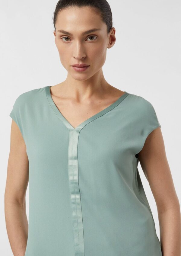 Blusenshirt im Fabricmix mit Satinkante
