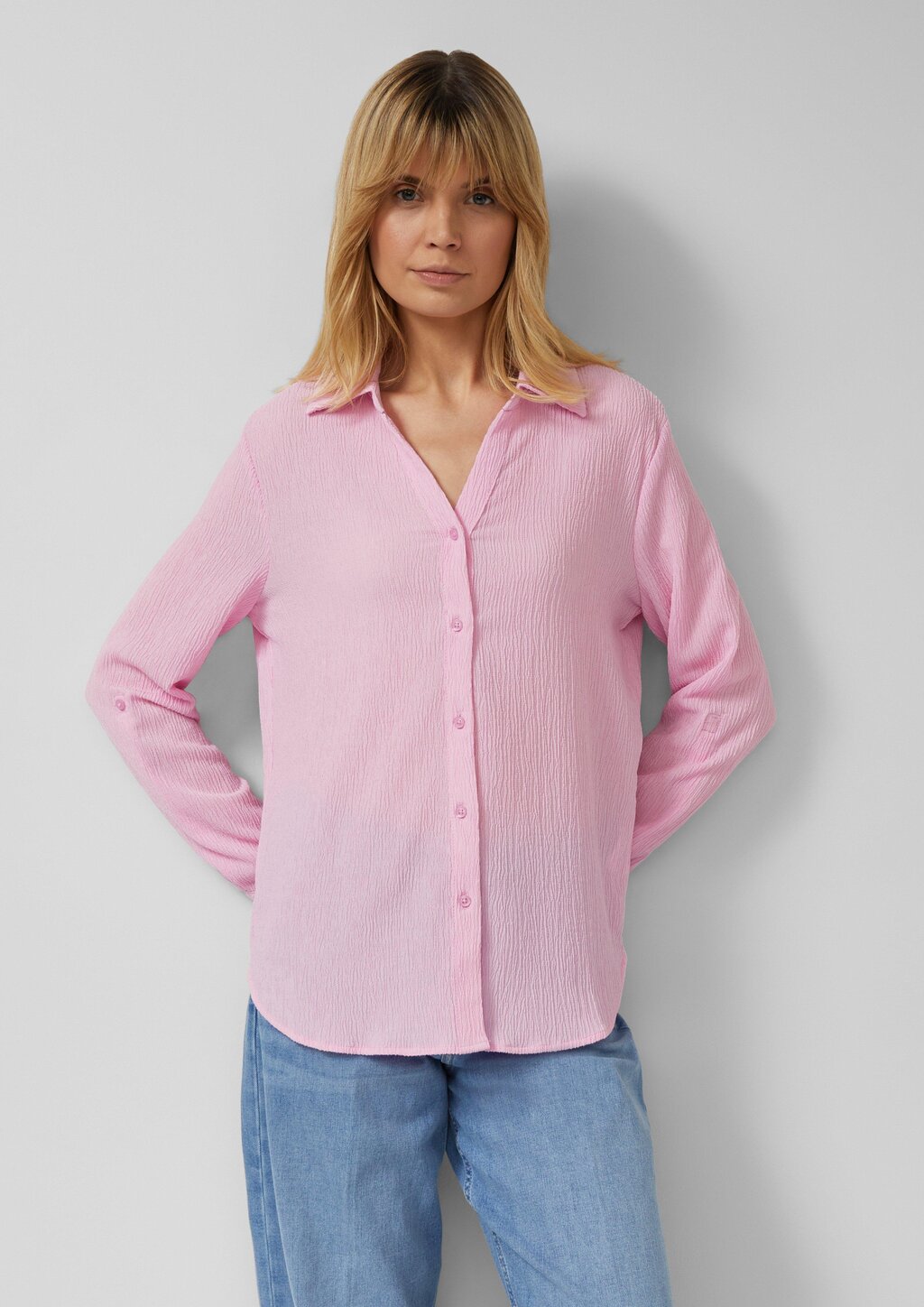 Strukturierte Hemdbluse mit Turn-up