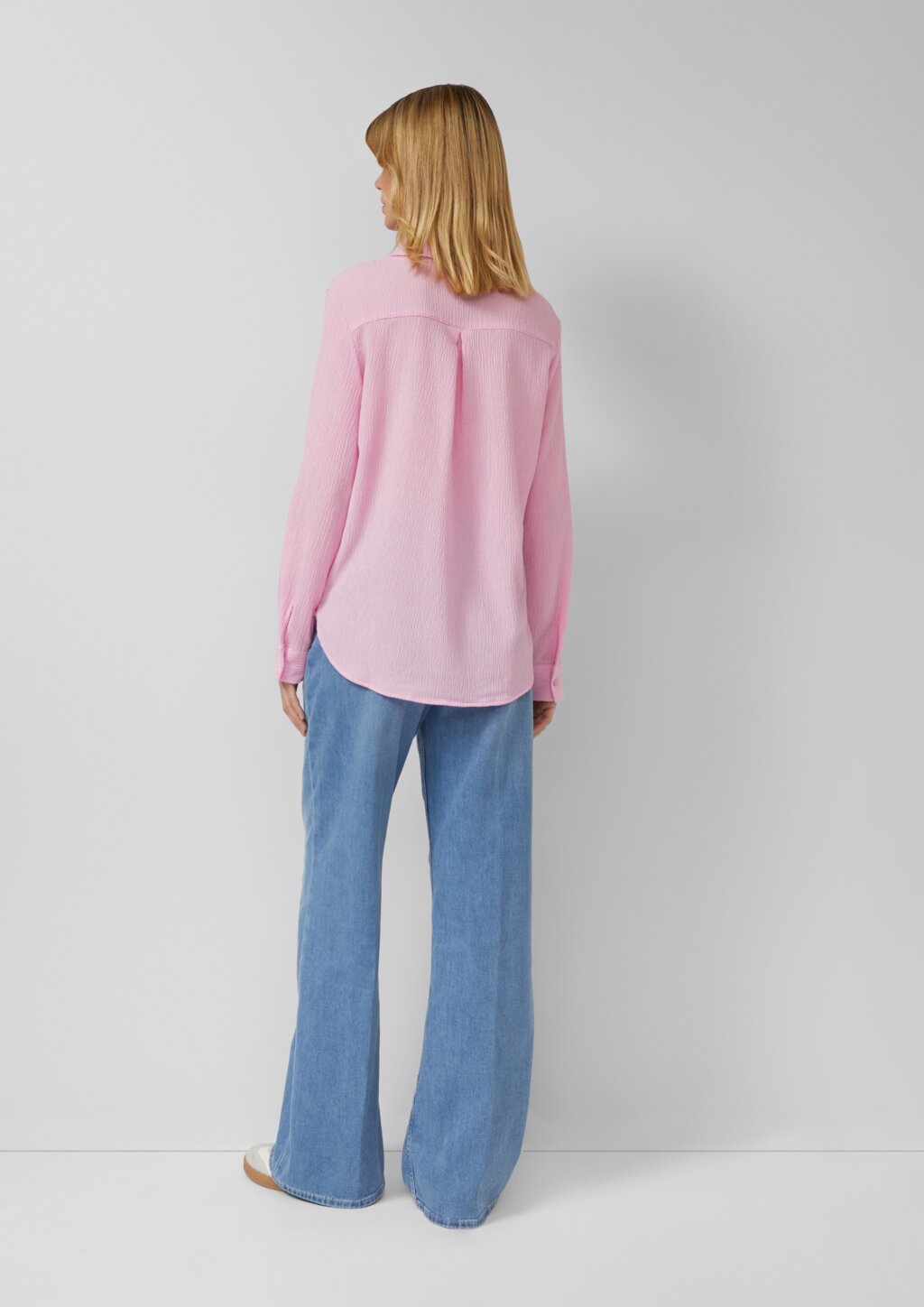 Strukturierte Hemdbluse mit Turn-up