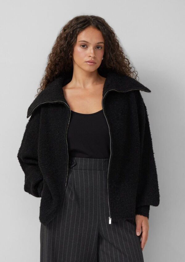 Boucle-Strickjacke