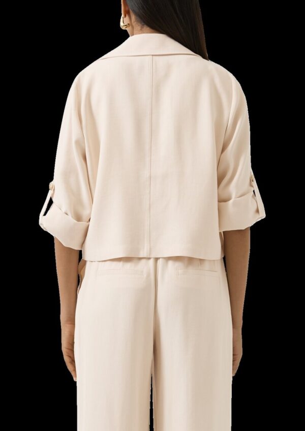 Kurzer Blazer aus Viskosemix mit 3/4-Ärmeln und Reverskragen