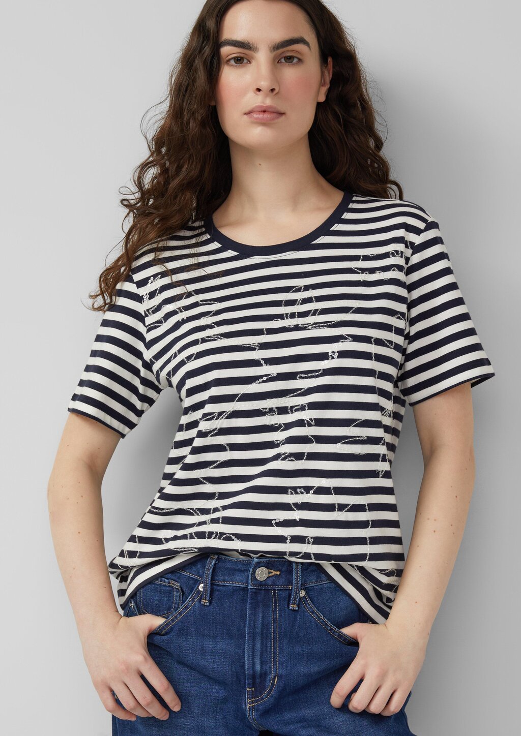 Gestreiftes Baumwoll-T-Shirt mit Pailletten