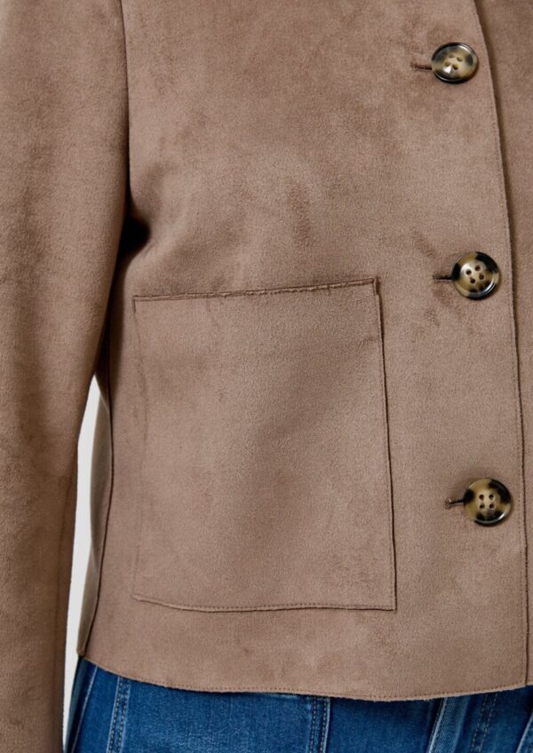 Kurze Jacke in Veloursleder-Optik mit aufgesetzten Taschen