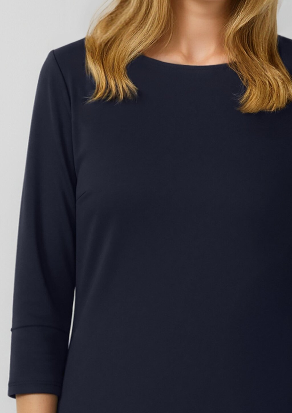 Figurbetontes Jersey-Kleid mit 3/4-Ärmeln