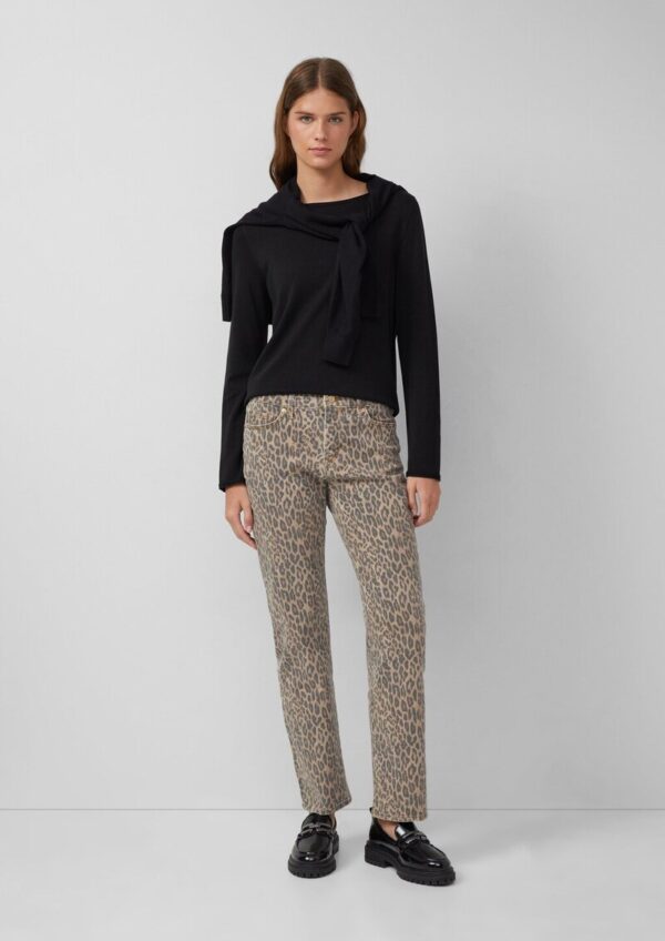 Karolin: Regular Fit / Mid Rise / Straight Leg mit Leo-Print