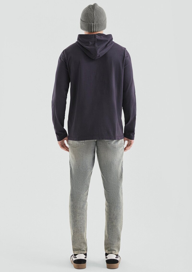 Strickmütze in grober Strickstruktur mir Logo