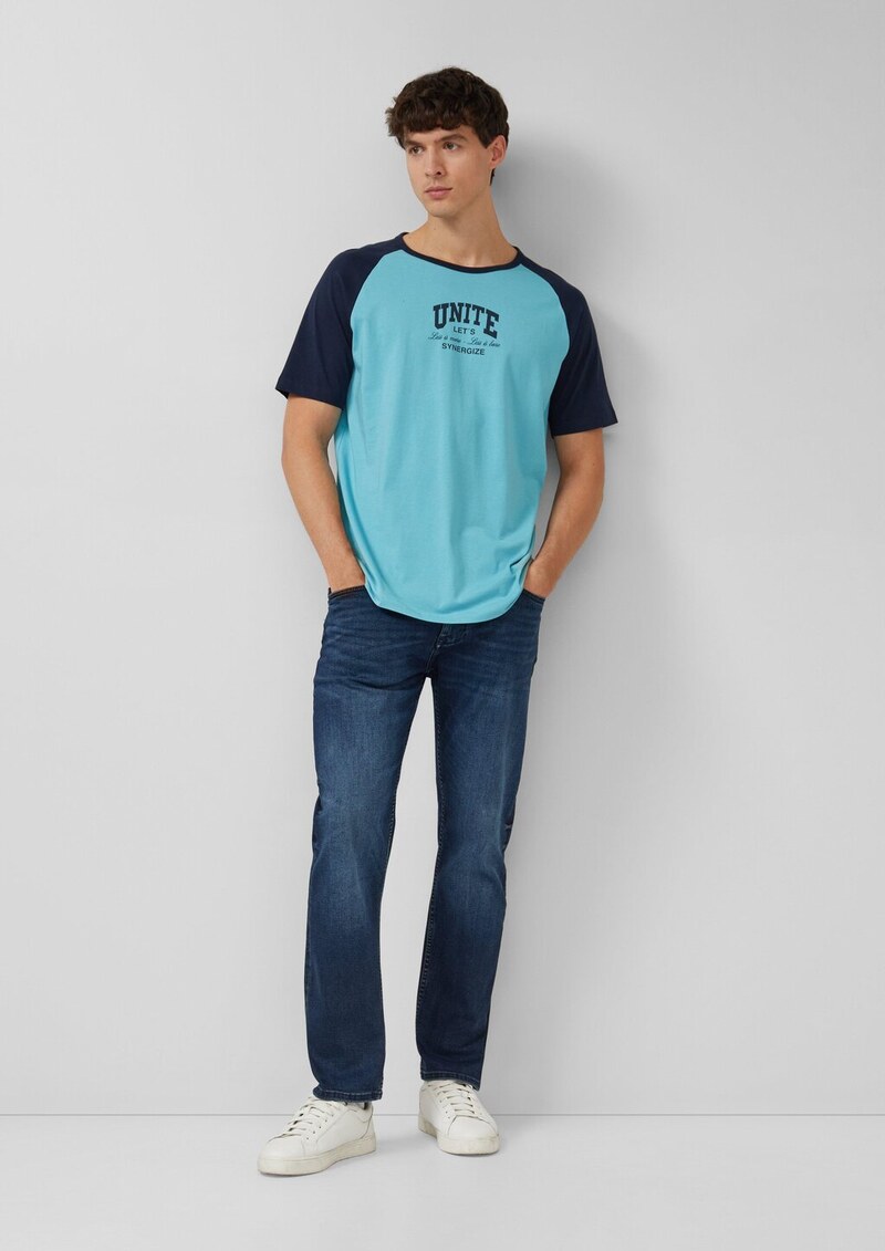 Colour-Block-T-Shirt mit Frontprint und Raglanärmeln