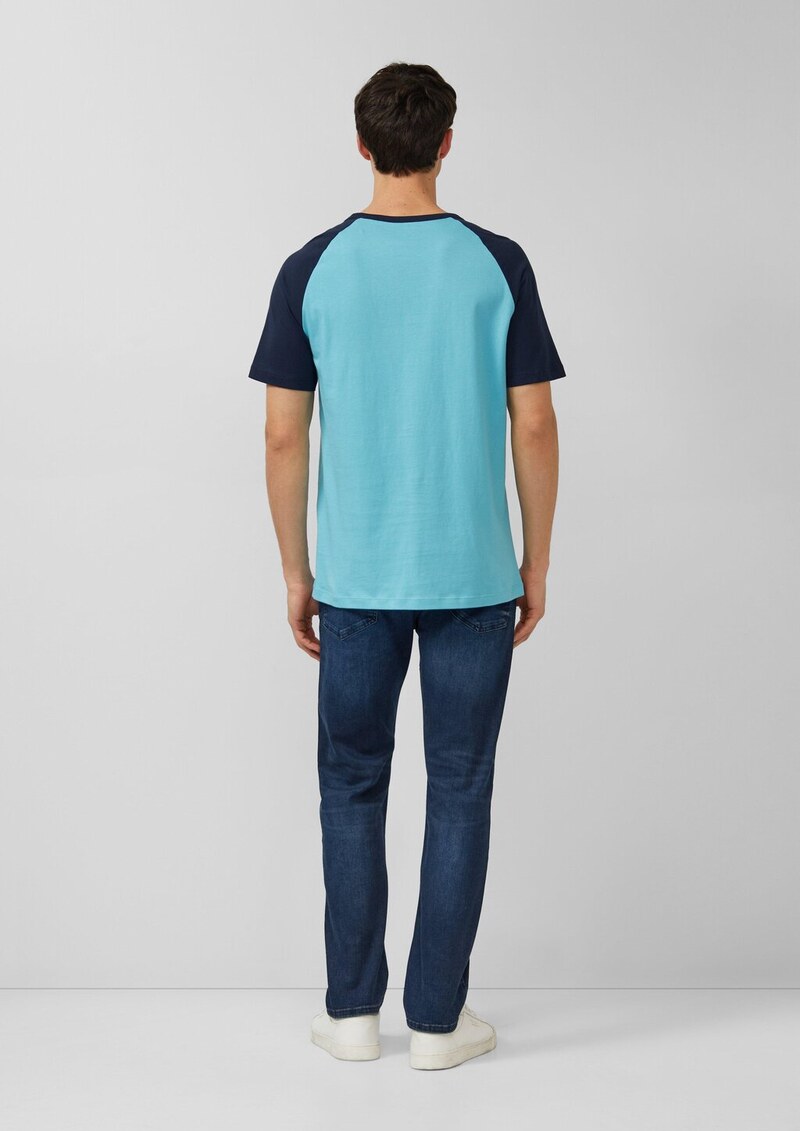 Colour-Block-T-Shirt mit Frontprint und Raglanärmeln