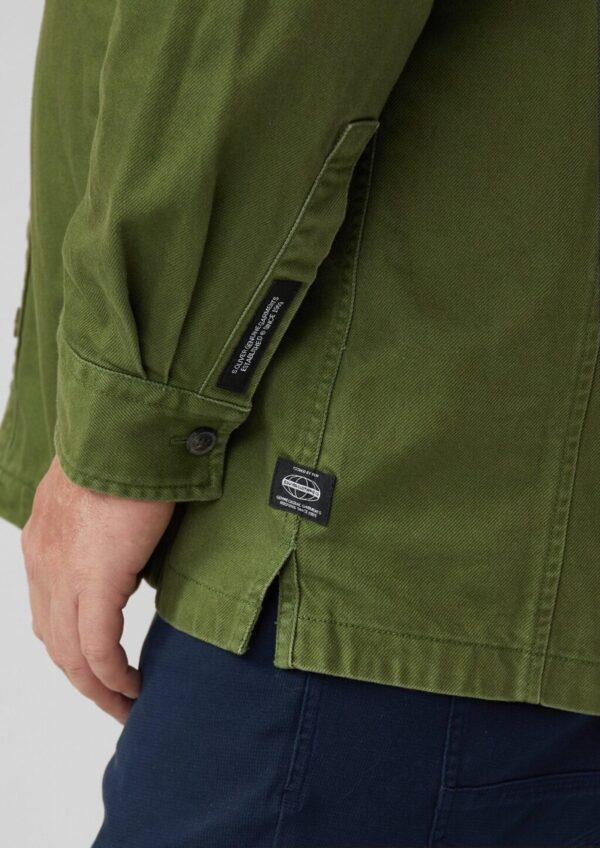 Overshirt aus Twill mit seitlichen Eingrifftaschen und Waschung