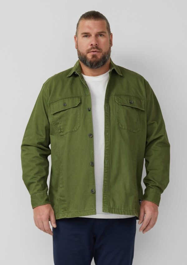 Overshirt aus Twill mit seitlichen Eingrifftaschen und Waschung