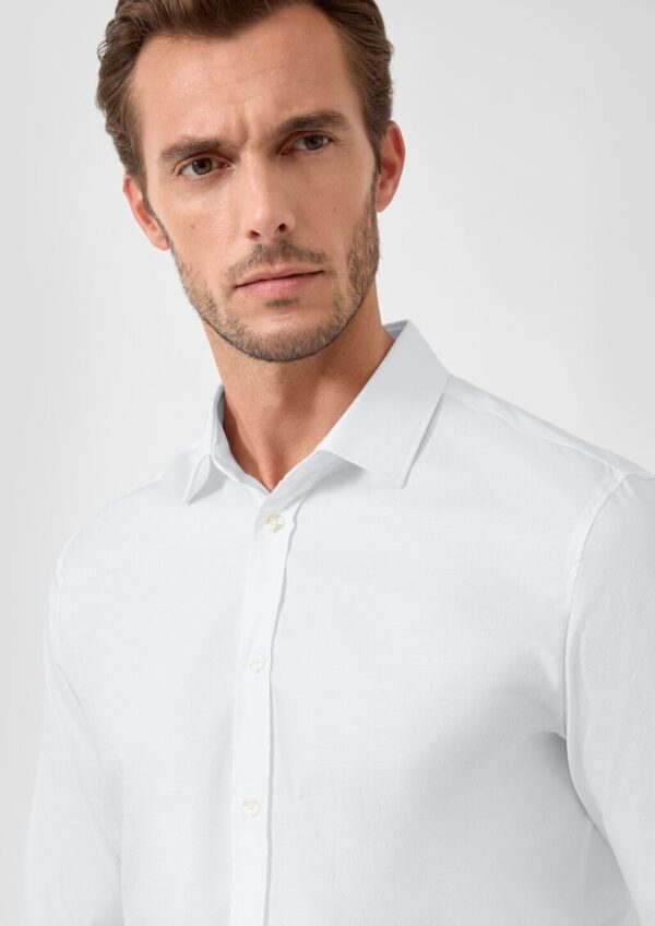 Tailored Fit: Strukturiertes Baumwollhemd mit Kentkragen