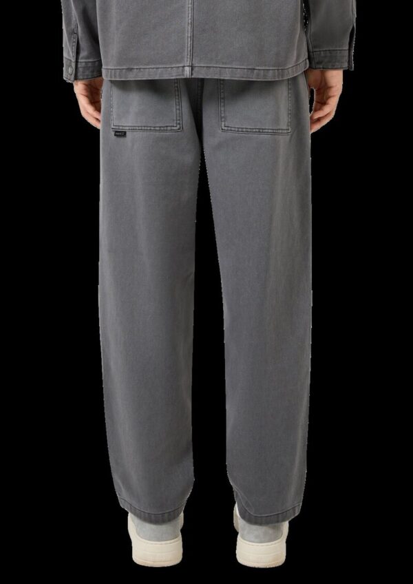 Workerstyle-Denim im Loose Fit