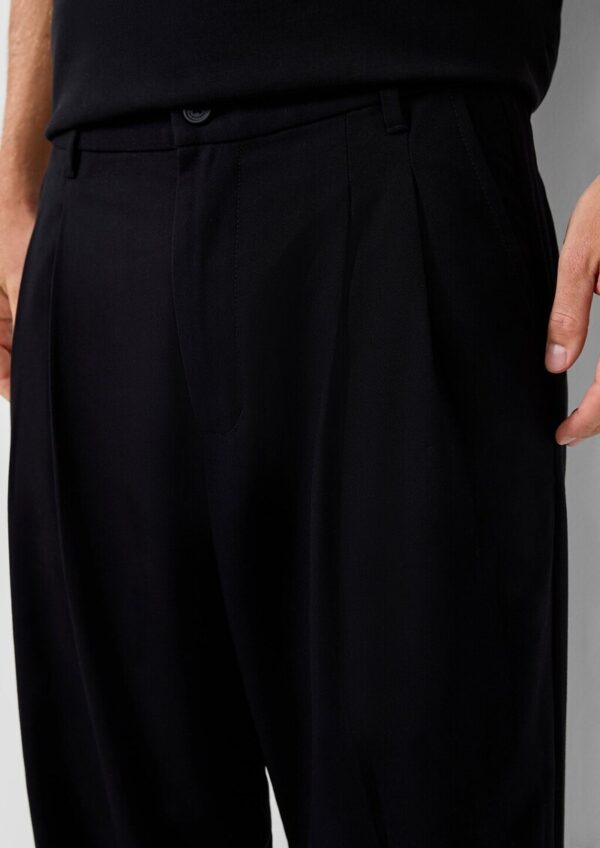 Bundfaltenhose im Relaxed Fit