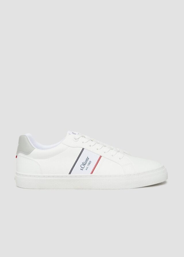 Sneaker in Leder-Optik