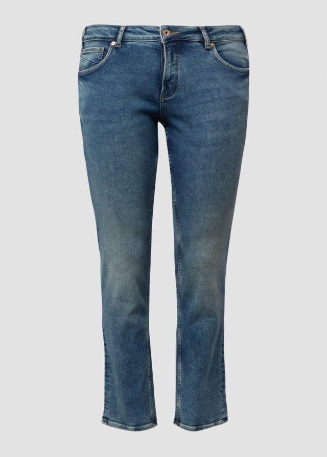 Jeans / Slim Fit / Mid Rise / Slim Leg