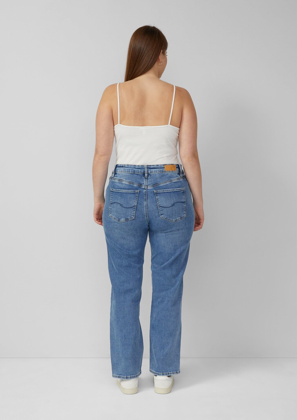 Elastisches Spaghettiträgertop