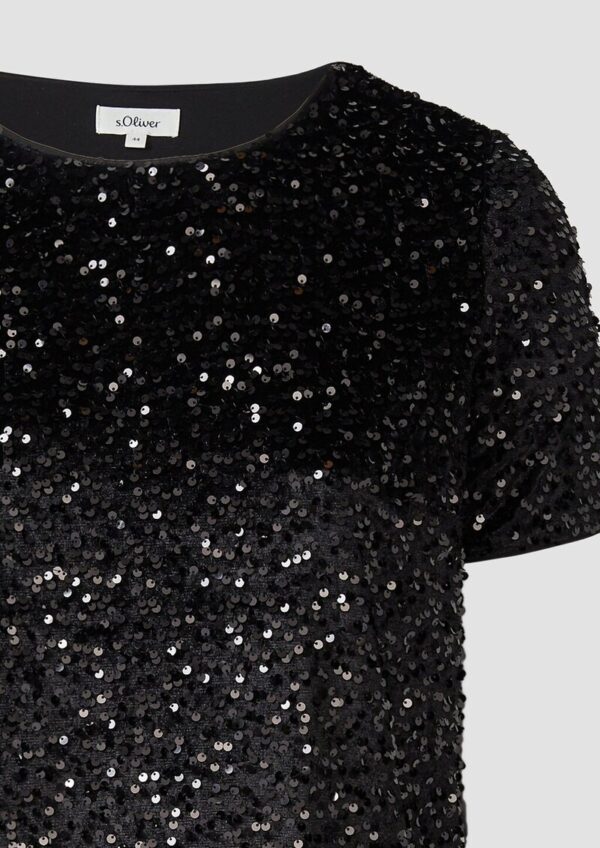 Samtkleid mit Pailletten