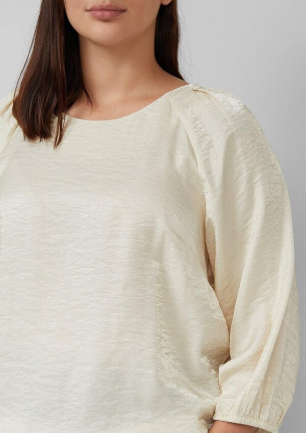 Glänzende Bluse im O-Shape