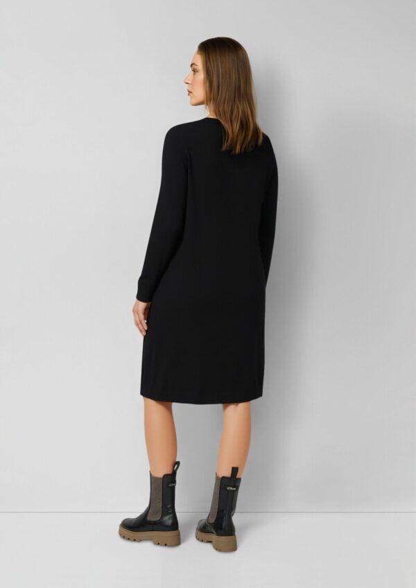 Feinstrickkleid mit Ripp-Detail am Arm