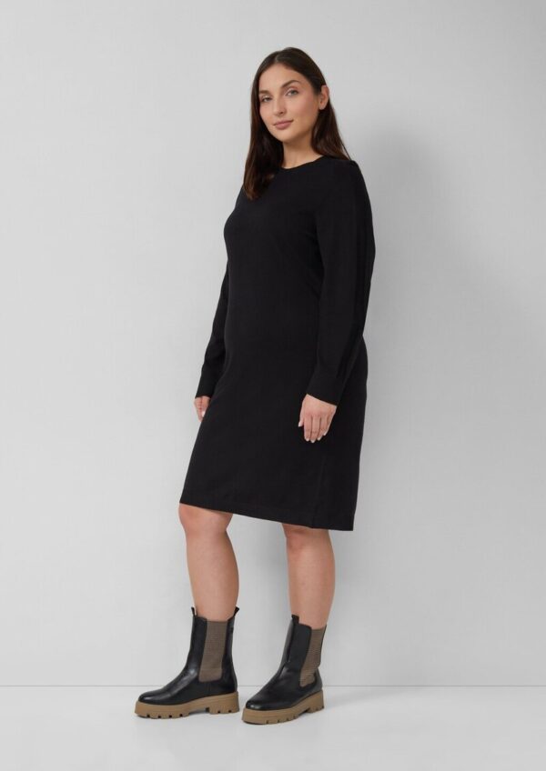 Feinstrickkleid mit Ripp-Detail am Arm