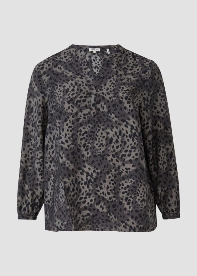 Langarmbluse aus Viskosemix mit Leo-Print
