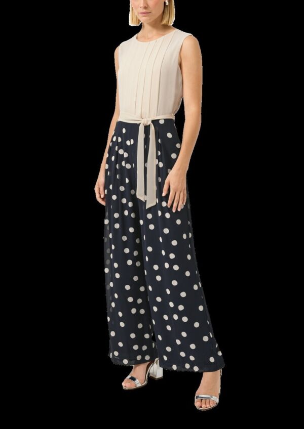 Ärmelloser Jumpsuit aus Chiffon