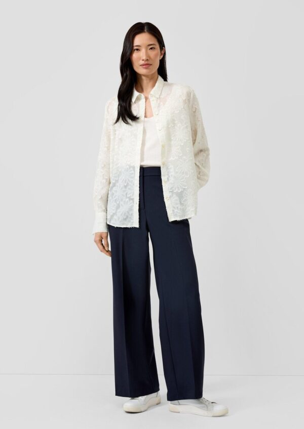 Elegante Chiffon-Bluse mit floralem Muster und Knopfleiste