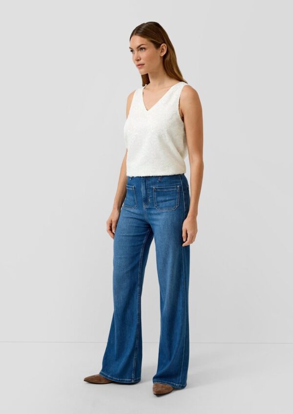 Ärmellose Chiffon-Bluse mit V-Ausschnitt und floralem Muster