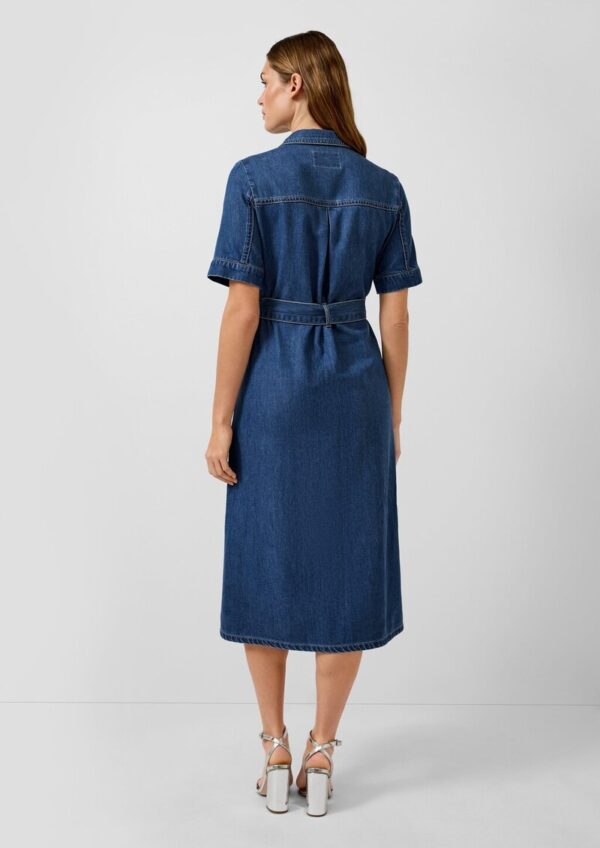Midi-Jeanskleid mit Hemdkragen und Gürtel