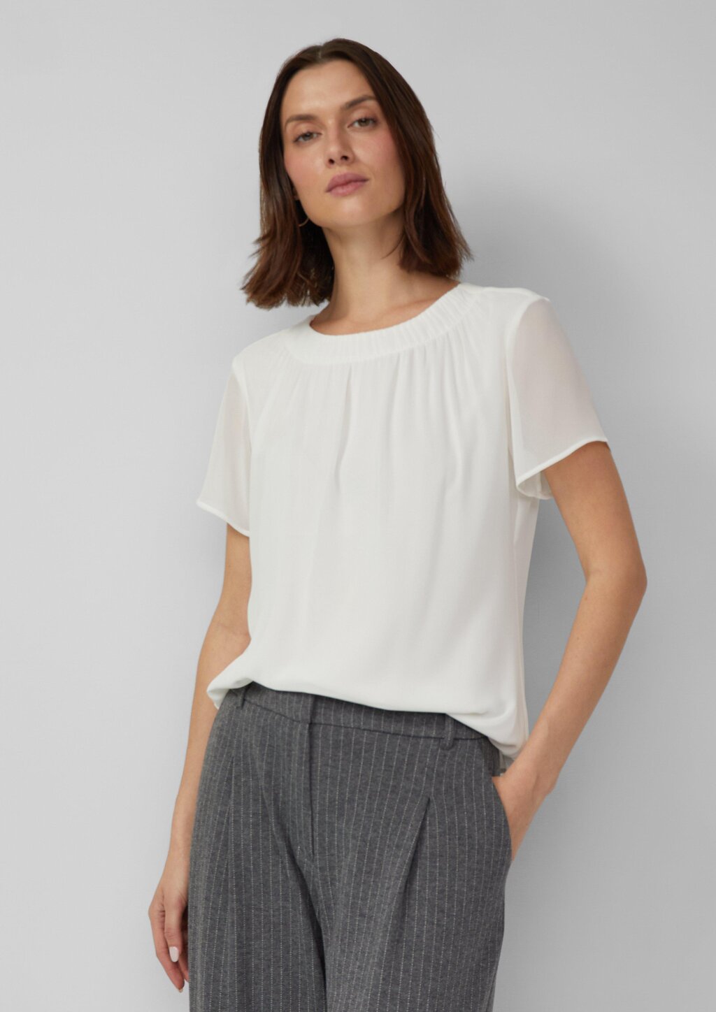 Luftige Chiffon-Bluse mit gesteppter Raffung