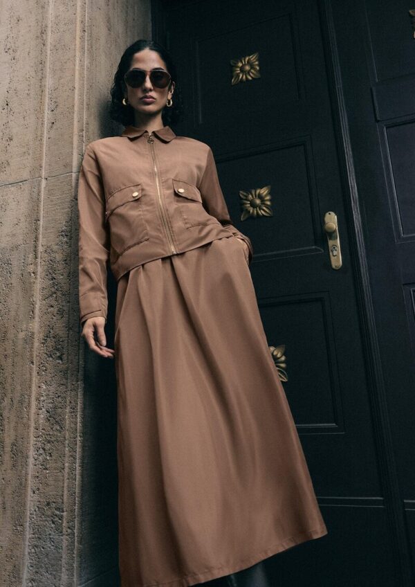 Langer Rock mit Rüschen und Elastikbund