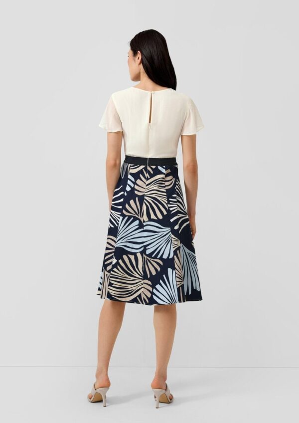 Elegantes Etuikleid mit Popeline-Rock