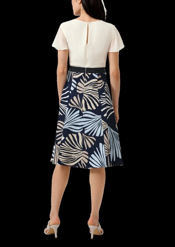 Elegantes Etuikleid mit Popeline-Rock