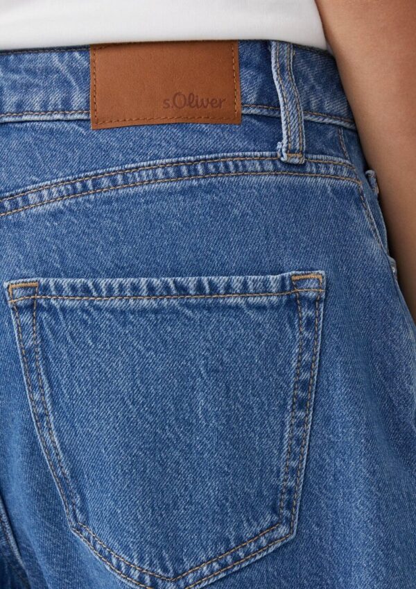 Horseshoe Jeans / Relaxed Fit / High Rise / Barrel Leg