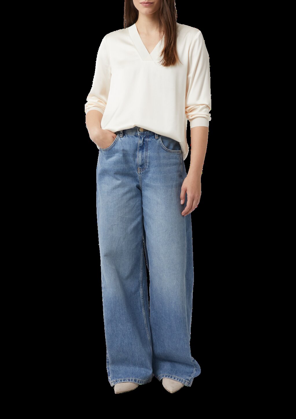 Satinbluse mit V-Ausschnitt und feinen Rippdetails