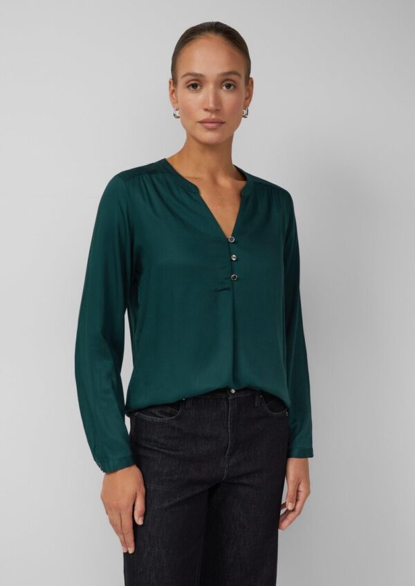 Tunikabluse aus Viskose mit Zierknöpfen