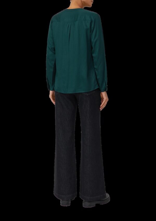 Tunikabluse aus Viskose mit Zierknöpfen