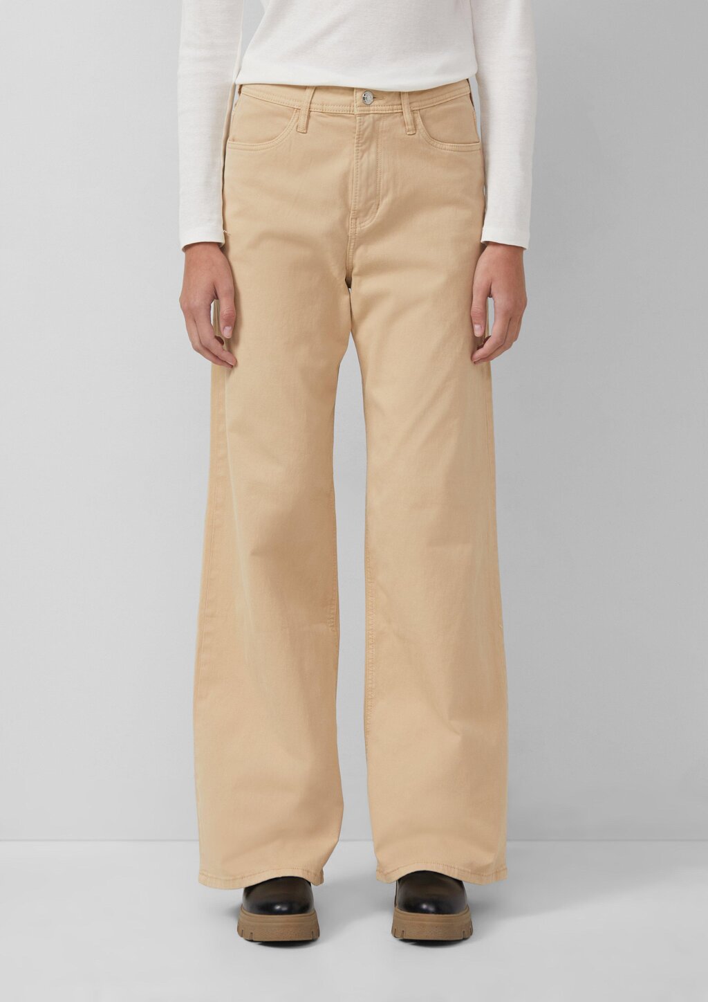 Coloured Jeans Suri / Regular Fit / High Rise / Wide Leg