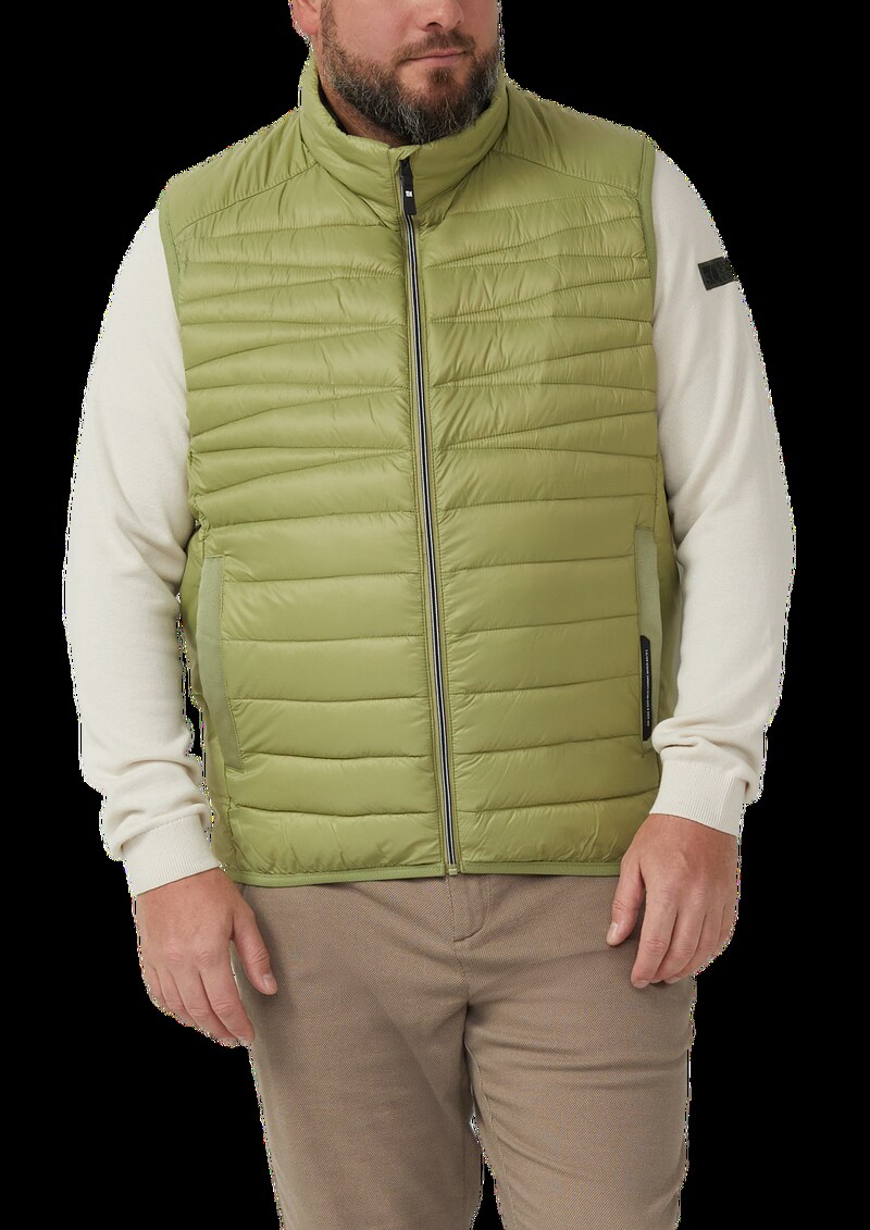 Leichte Steppweste mit Stehkragen und Kontrast-Details