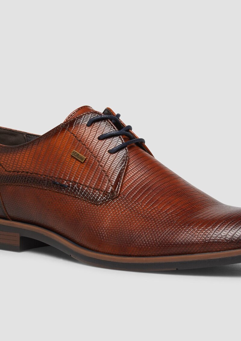 Elegante Schnürer in Leder-Optik