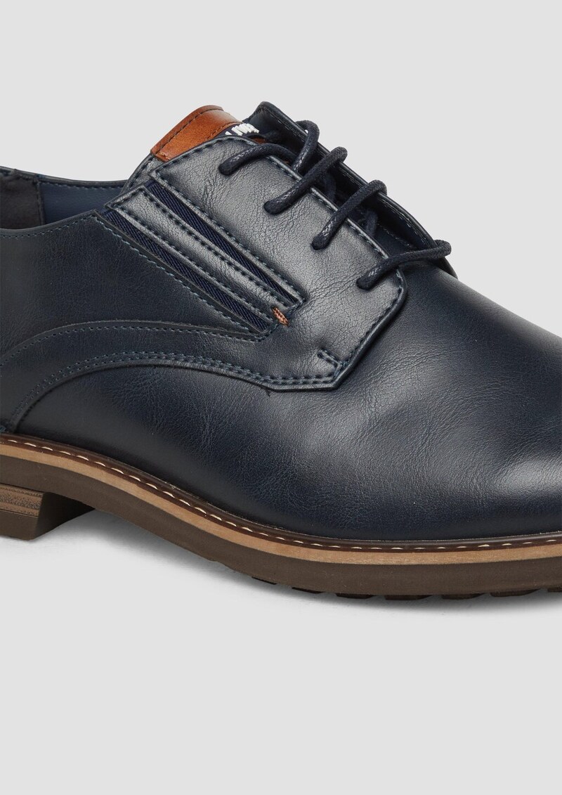 Elegante Schnürer in Leder-Optik