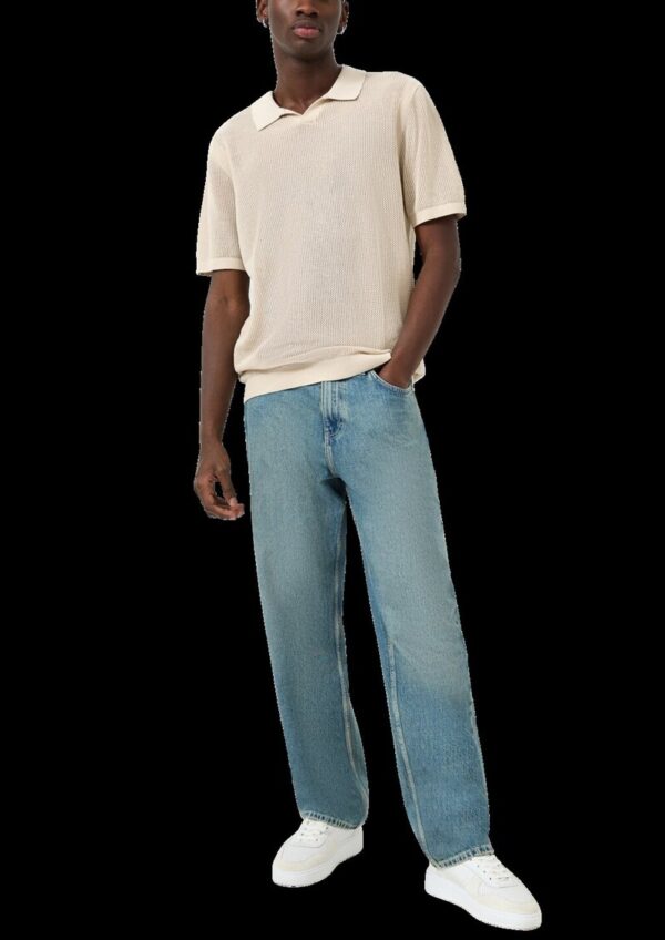 Jeans / Loose Fit / Mid Rise / Straight Leg